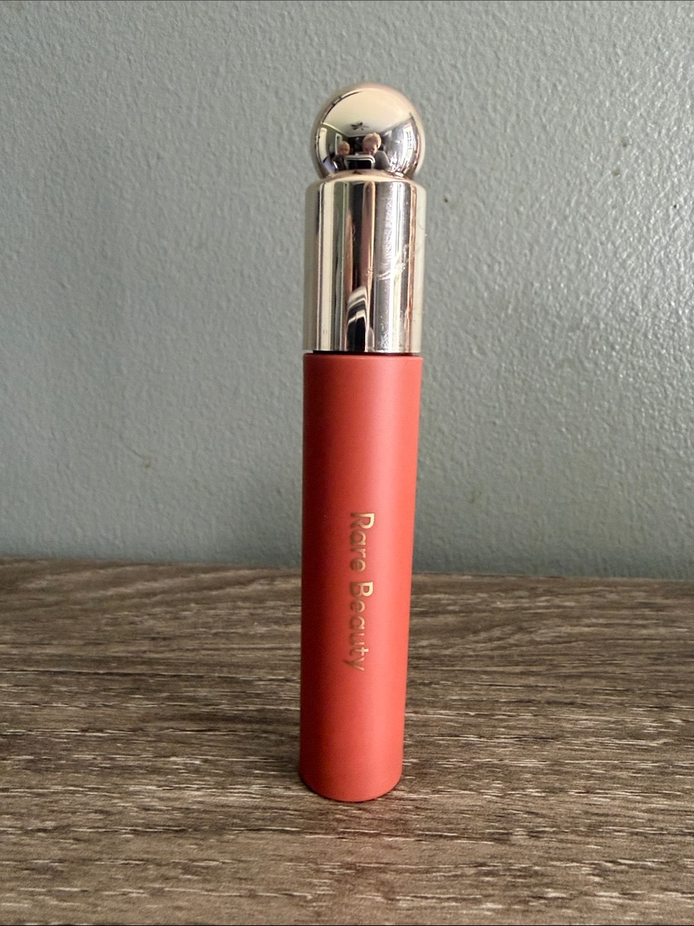 Rare Beauty Tinted Lip Oil in color Honesty NEW